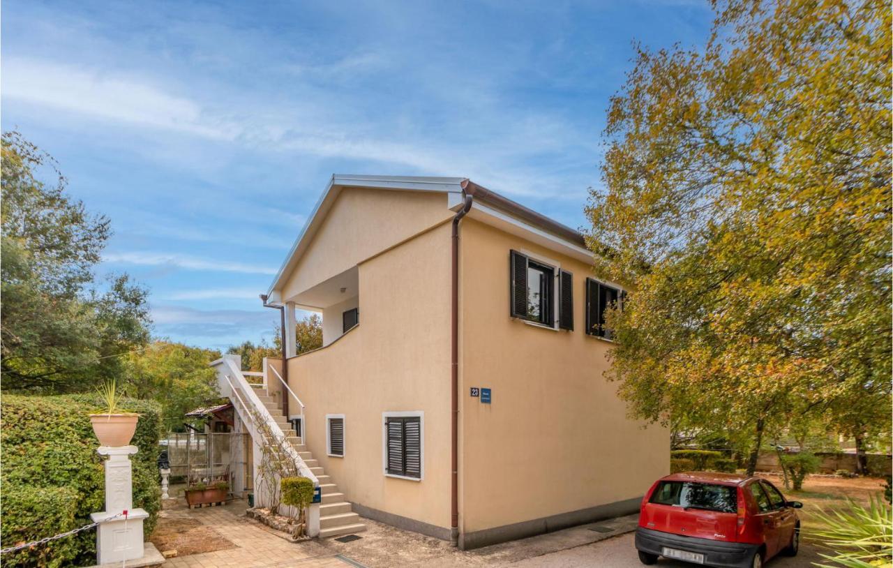 Pet Friendly Apartment In Pinezici With Wifi Екстериор снимка